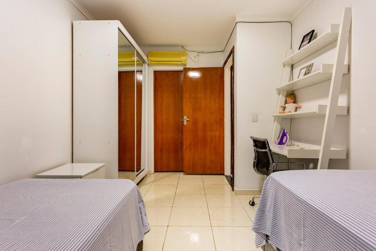 Ap 85M2 , 2Qts Com Suite , Estacionamento, Cozinha Completa , Wi-Fi 500Mb , Jr Catito Brasília Luaran gambar