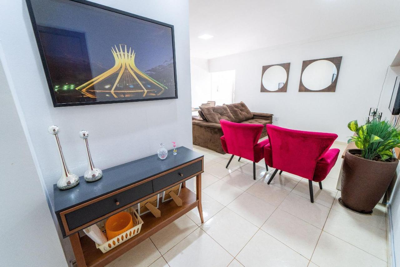 Ap 85M2 , 2Qts Com Suite , Estacionamento, Cozinha Completa , Wi-Fi 500Mb , Jr Catito Brasília Luaran gambar